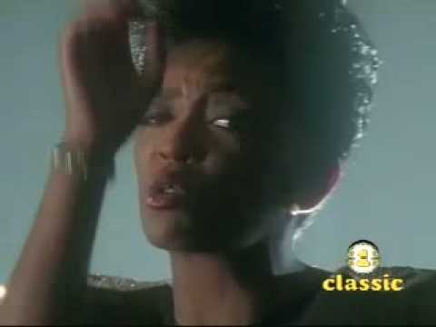 Anita Baker – Sweet Love {Actual Video}