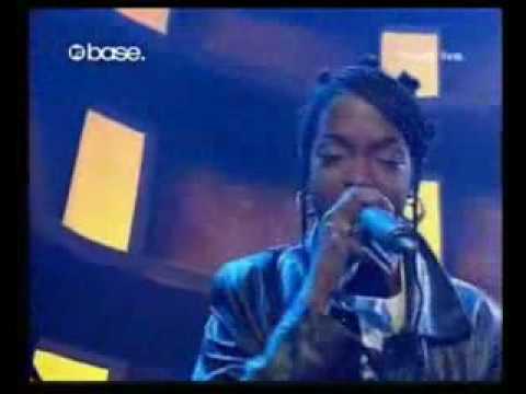 The Fugees-KIlling Me Softly(Live)