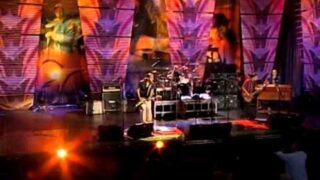 Los Lonely Boys – How Far Is Heaven (Live at Farm Aid 2006)