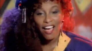 Chaka Khan – I Feel for You (Official Music Video)