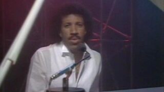 Lionel Richie – Truly [Live]