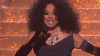 Diana Ross Diana Ross – I’m Coming Out – Ain’t No Mountain High Enough Live