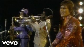 KC & The Sunshine Band – Get Down Tonight (Live)