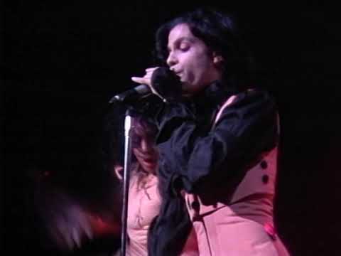 Prince – Housequake (Live at Paisley Park 12/31/1987) [Official Video]
