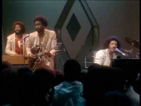 Commodores   Still  (Soul Train)