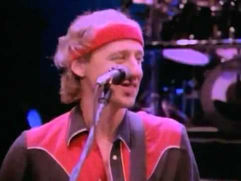 Dire Straits- Walk Of Life (Official Video)