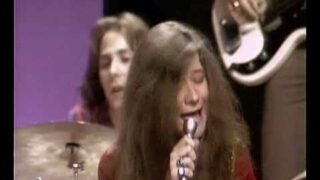 Janis Joplin – To love somebody  (Music Video)