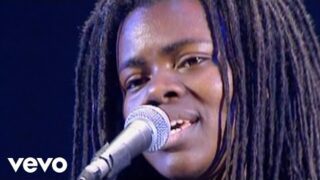 Tracy Chapman – Baby Can I Hold You (Music Video)