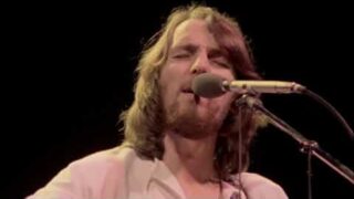 Supertramp – Give A Little Bit  (Paris 1979)
