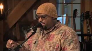 Live From Daryl's house – No Can Do –