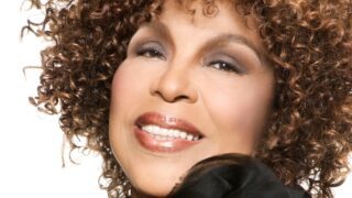 Roberta Flack – Feel Like Making Love