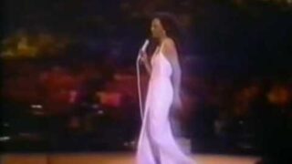 "Upside Down" – Michael Jackson at Diana Ross Concert (1980)